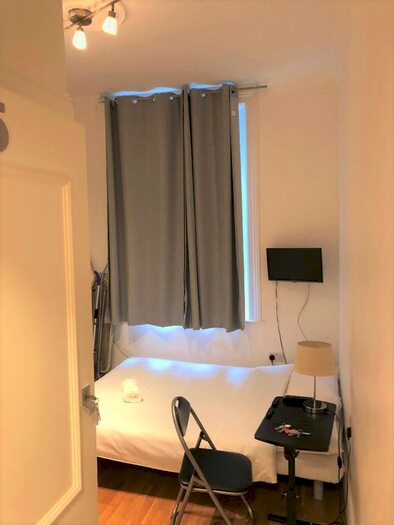 Studio To Rent In St Petersburgh Place, Bayswater, London, W2