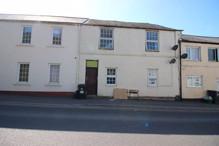 1 Bedroom Flat To Rent In High Street, Cinderford, GL14