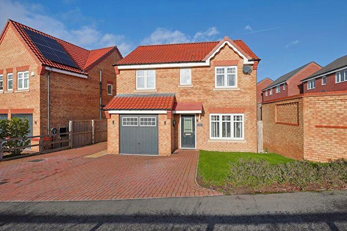 4 Bedroom Detached House For Sale In Poppy Crescent, Chesterfield, S41
