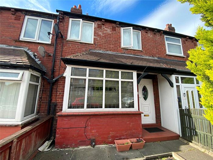 3 Bedroom Terraced House For Sale In Cross Flatts Grove, Leeds, West Yorkshire, LS11