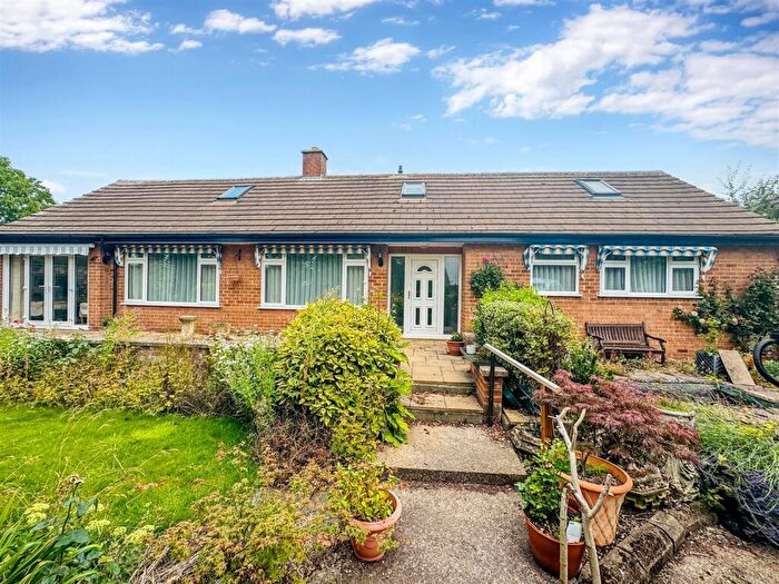 4 Bedroom Detached Bungalow For Sale In Landseer Road, Southwell, NG25