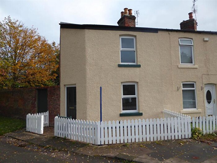 2 Bedroom Semi-Detached House For Sale In Cockerton Green, Darlington, DL3