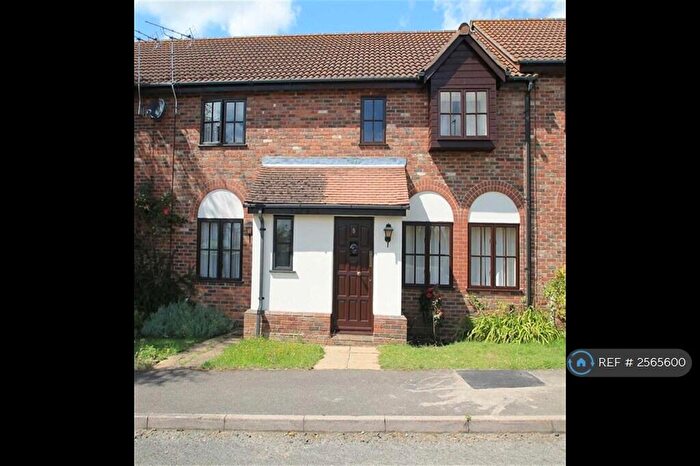 3 Bedroom Terraced House To Rent In Hunters Way, Kimbolton, Huntingdon, PE28