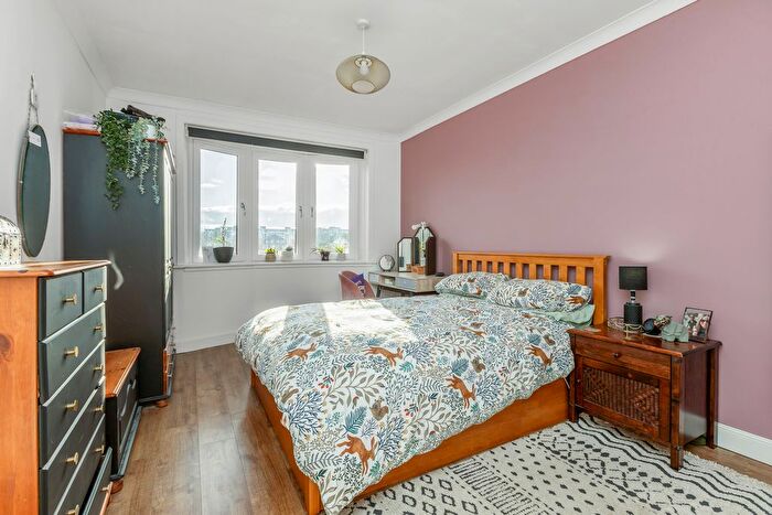 2 Bedroom Flat For Sale In Pilton Gardens, Pilton, Edinburgh, EH5