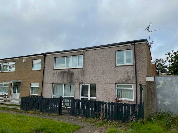 3 Bedroom House To Rent In Chapel Wood, Llanedeyrn, Cardiff, CF23