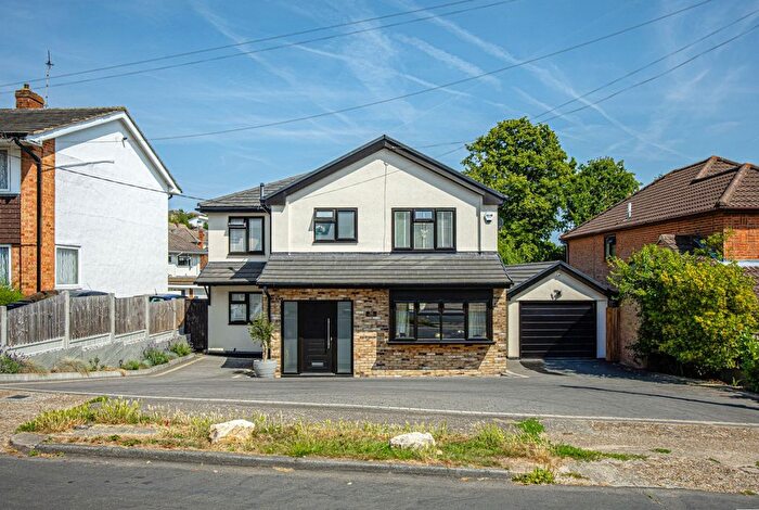 4 Bedroom Detached House For Sale In Avondale Road, Benfleet, SS7