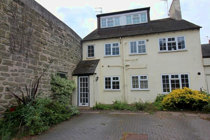 2 Bedroom Flat To Rent In St Annes Lane, Castle Donington, Derby, DE74