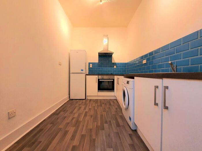 1 Bedroom Apartment To Rent In Powis Street, Woolwich, SE18