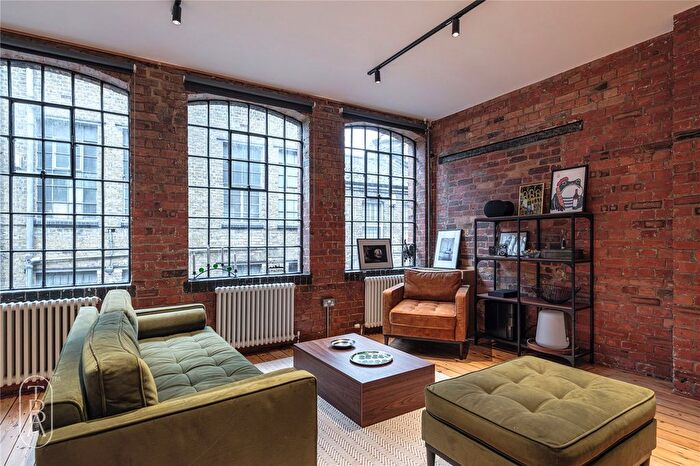 4 Bedroom End Terrace House For Sale In Cotton's Gardens, London, E2