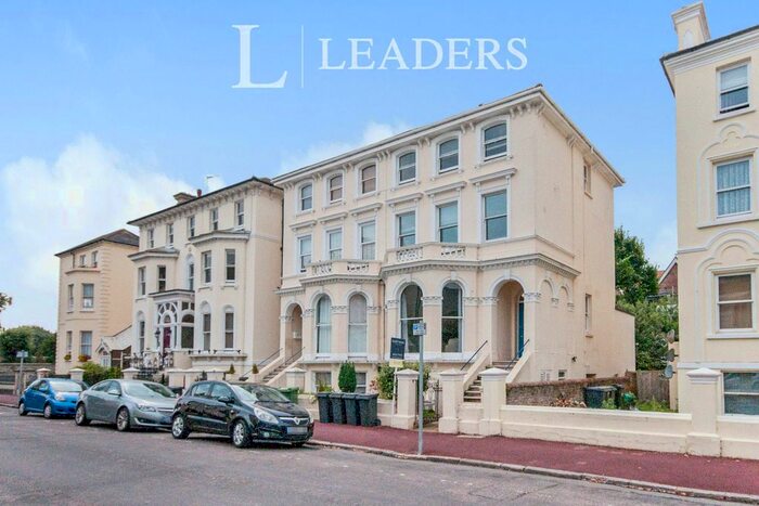 2 Bedroom Flat To Rent In Spencer Road, Eastbourne, BN21