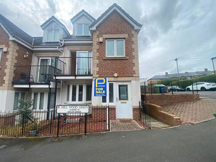 3 Bedroom End Of Terrace House To Rent In Millwood Green, Winlaton Mill, Blaydon-on-Tyne, NE21