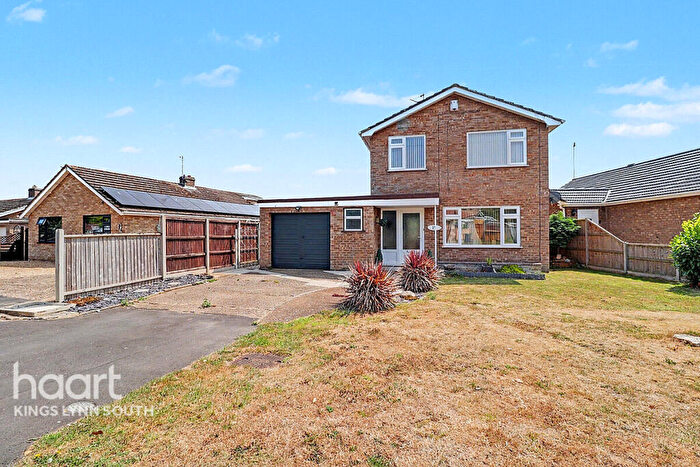 3 Bedroom Detached House For Sale In Small Holdings Road, King's Lynn, PE34