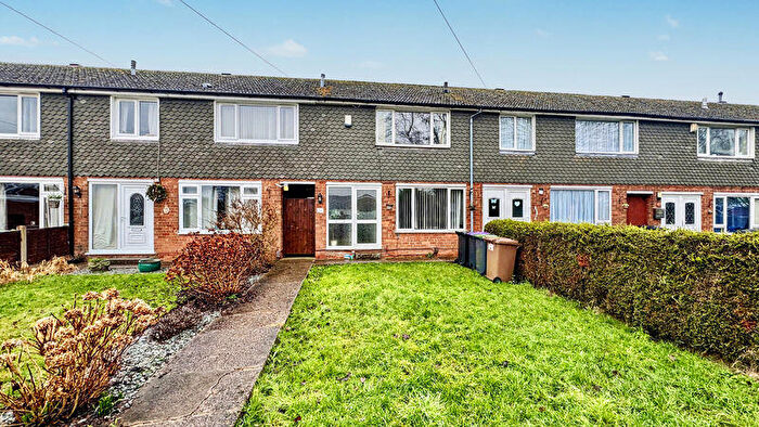 2 Bedroom Terraced House For Sale In Sherwood Drive, Lincoln, LN5