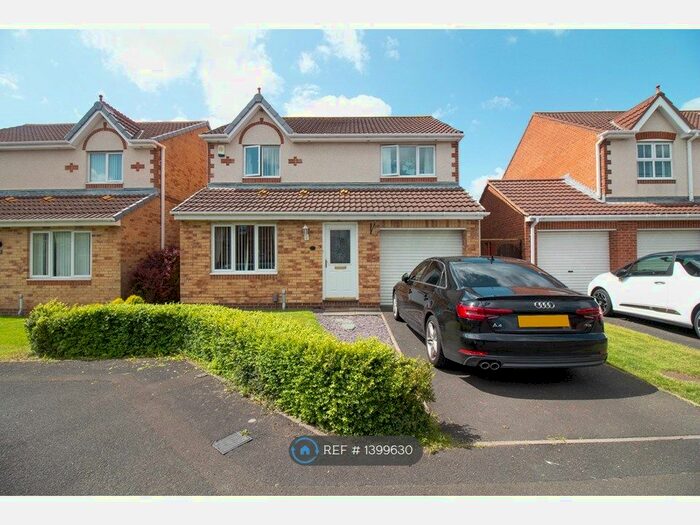 3 Bedroom Detached House To Rent In Holyfields, West Allotment, Newcastle Upon Tyne, NE27