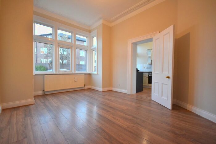 1 Bedroom Flat To Rent In Carshalton Road, Sutton, SM1