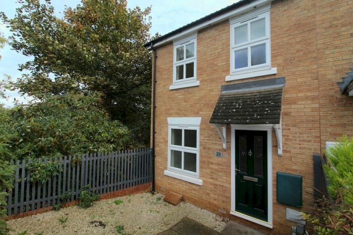 2 Bedroom End Of Terrace House To Rent In Mitre Way, Ipswich, IP3