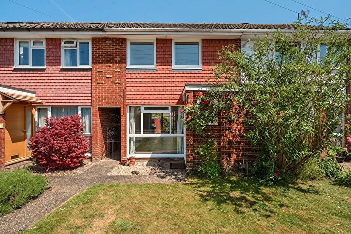2 Bedroom Terraced House For Sale In Greenacres, Oxted, Surrey, RH8