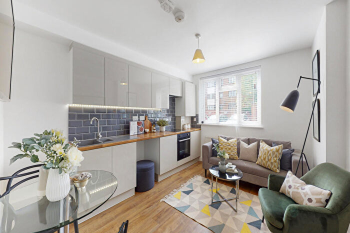 2 Bedroom Flat To Rent In Admiral House, Cardinal Way, Wealdstone, HA3