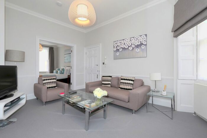 1 Bedroom Flat To Rent In Manchester Street, London, W1U