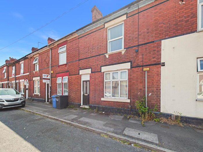 3 Bedroom Terraced House For Sale In Brighton Road, Alvaston, DE24