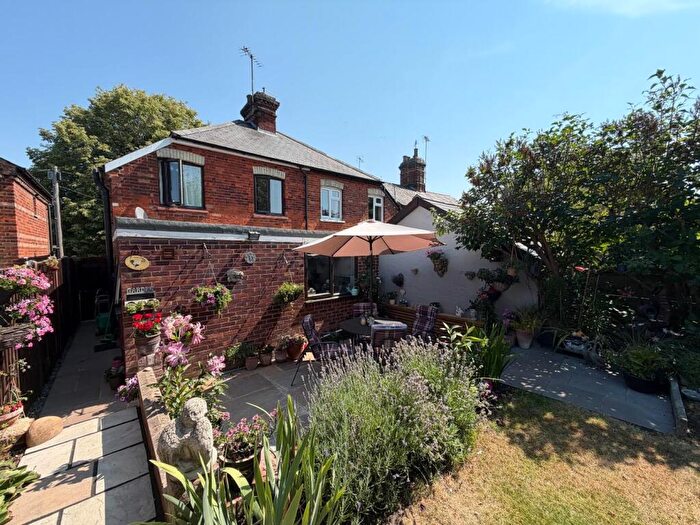 3 Bedroom Semi-Detached House For Sale In Hamlet Road, Haverhill, CB9