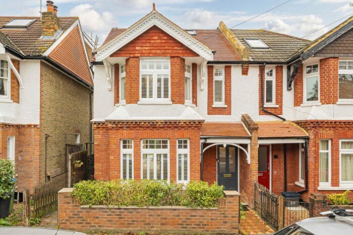 5 Bedroom Property To Rent In Grimwood Road, Twickenham, TW1