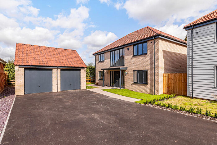 4 Bedroom Detached House For Sale In Peggys Way Surfleet, PE11