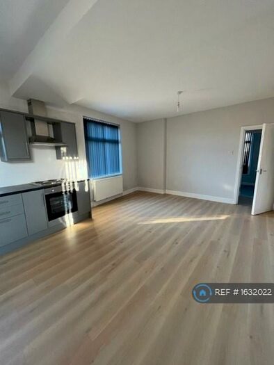 1 Bedroom Flat To Rent In Snydale Road, Cudworth, Barnsley, S72