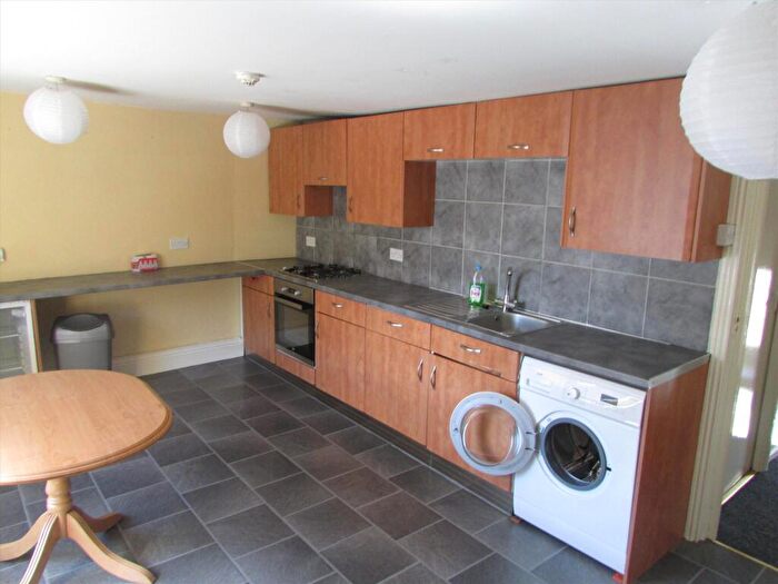 2 Bedroom Flat To Rent In Damside Street, Lancaster, LA1