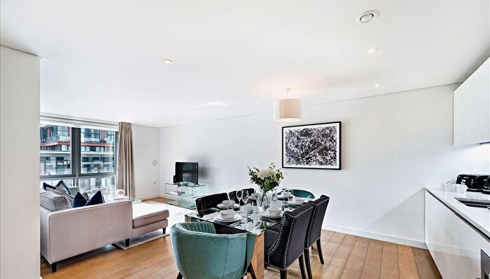 3 Bedroom Flat To Rent In Merchant Square, Paddington, London, W2