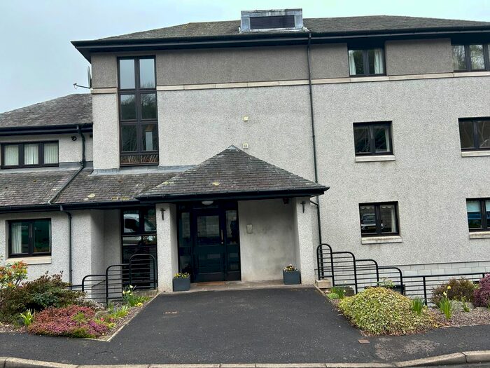 2 Bedroom Flat To Rent In Riverview Park, Perth, PH2