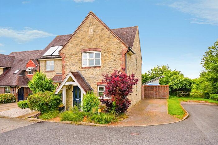 3 Bedroom Semi-Detached House For Sale In Piece Close, Marsh Gibbon, Bicester, OX27