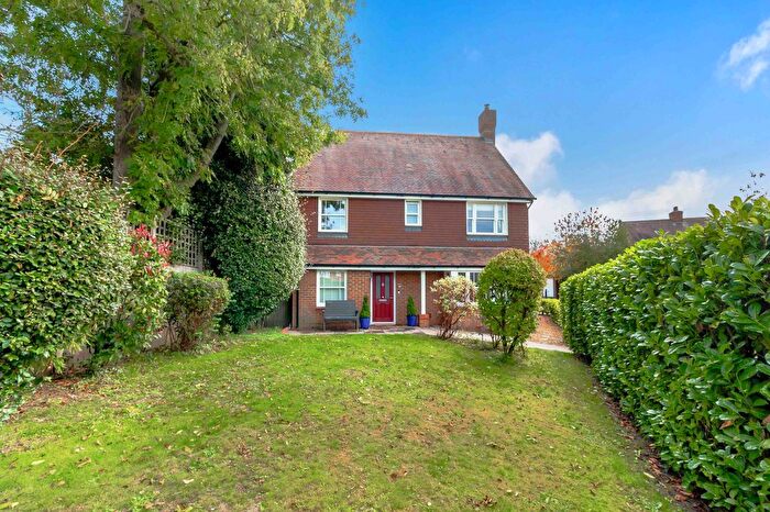 4 Bedroom Detached House For Sale In Juziers Drive, East Hoathly, BN8