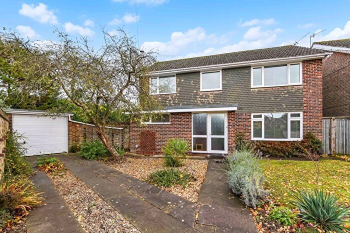 4 Bedroom Detached House For Sale In York Chase, Chichester, PO19