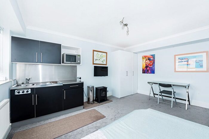 Studio To Rent In Sloane Avenue, London, SW3