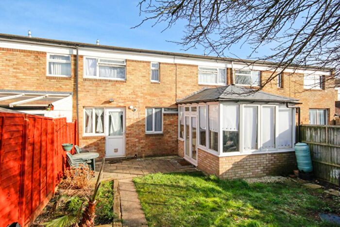 3 Bedroom Terraced House For Sale In Wheatley, Bracknell, RG12