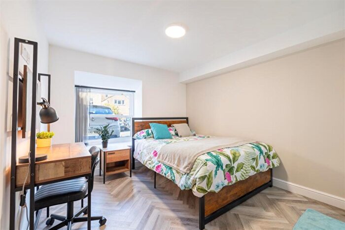 3 Bedroom Private Hall To Rent In Flat, Pitt Street, LA1