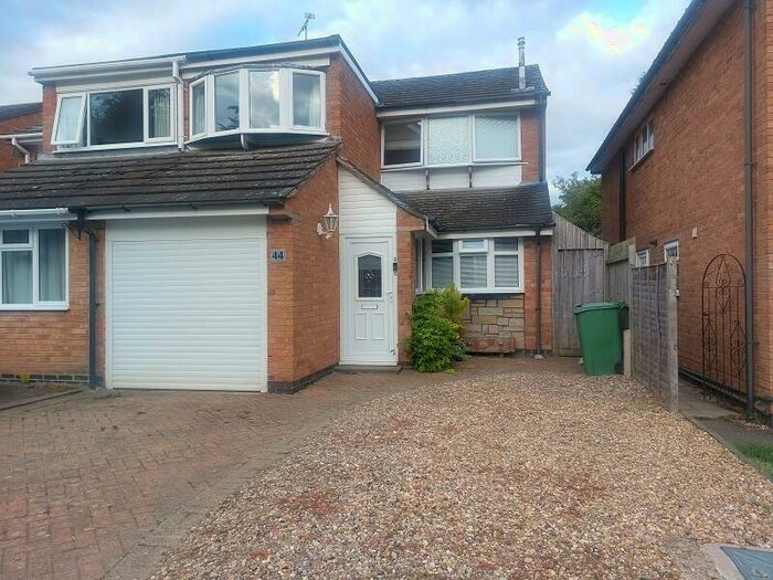 3 Bedroom Semi-Detached House To Rent In Rosebank Road, Countesthorpe, Leicester, Leicestershire., LE8