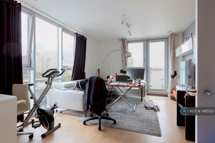 2 Bedroom Flat To Rent In Prince Court, London, E16