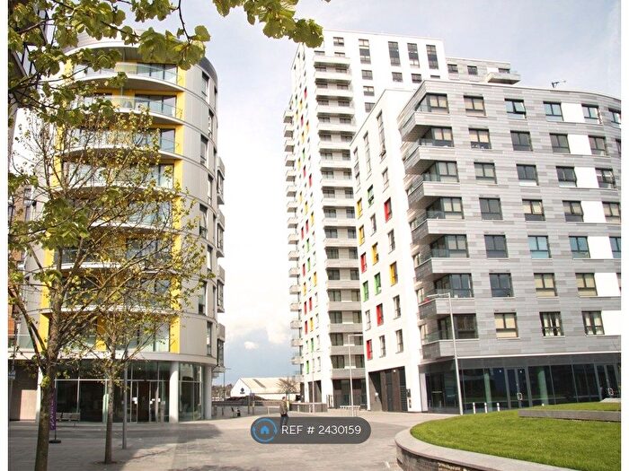 1 Bedroom Flat To Rent In Hewitt, Reading, RG1