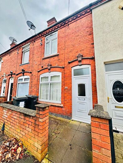 2 Bedroom Terraced House To Rent In Grainger Street, Dudley, DY2