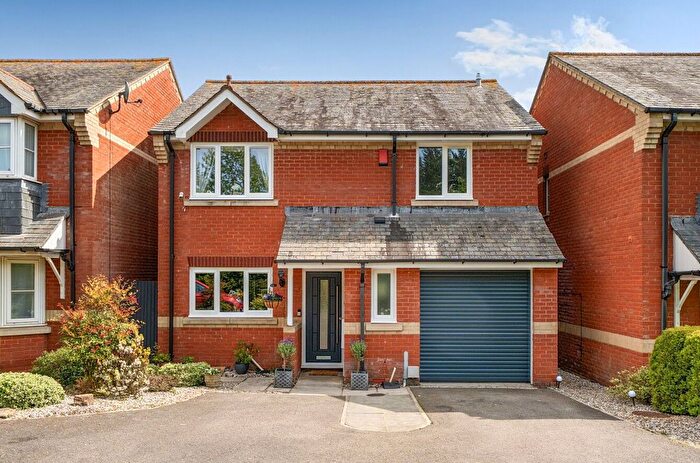 4 Bedroom Detached House For Sale In Etonhurst Close, Exeter, EX2