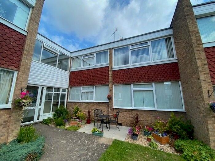 2 Bedroom Flat To Rent In Ash Court, Bilton, Rugby, CV22