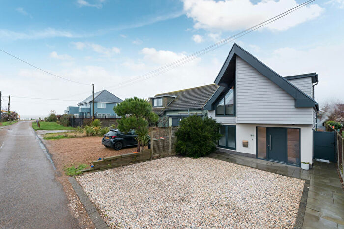 3 Bedroom Detached House For Sale In Hodgson Road, Seasalter, Whitstable, CT5