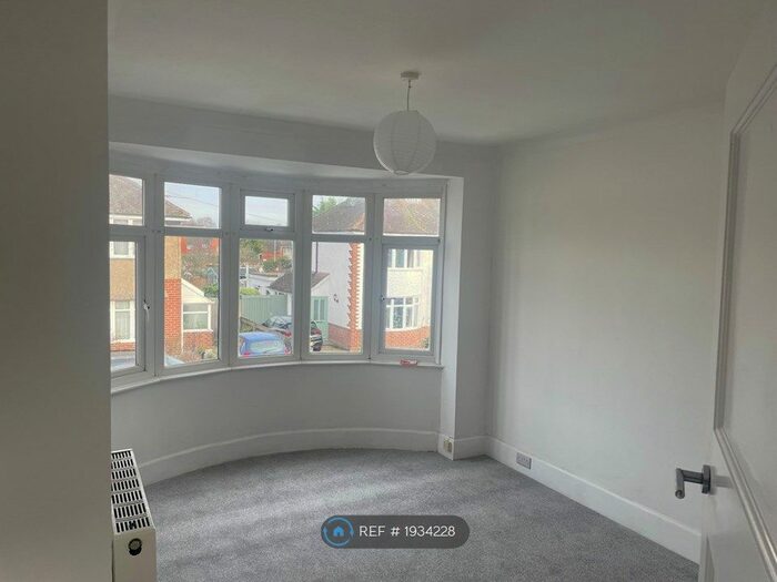 2 Bedroom Semi-Detached House To Rent In Brisbane Road, Christchurch, BH23