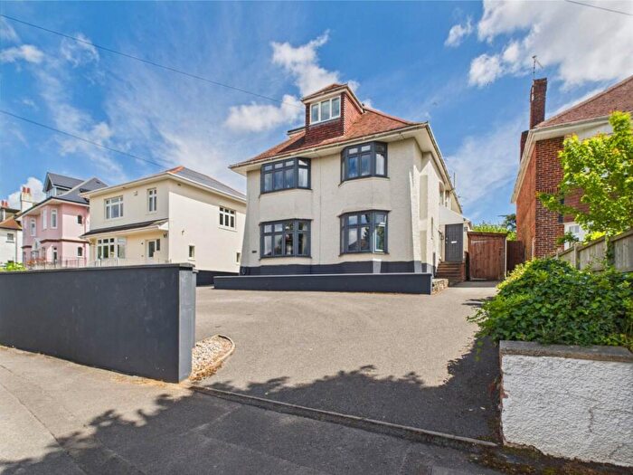 2 Bedroom Flat To Rent In Montague Road, Boscombe Manor, Bournemouth, BH5