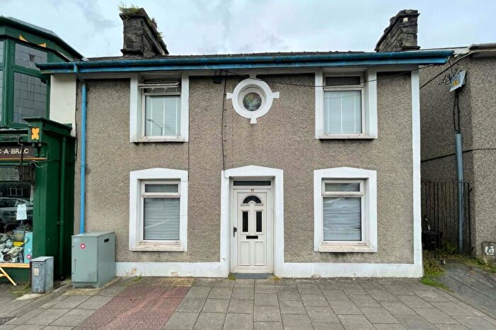 3 Bedroom End Of Terrace House For Sale In Church Street, Penrhyndeudraeth, Gwynedd, LL48