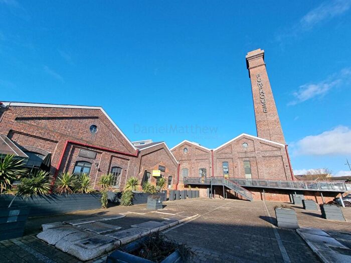 1 Bedroom Flat To Rent In The Pumphouse, Hood Road, Barry., CF62
