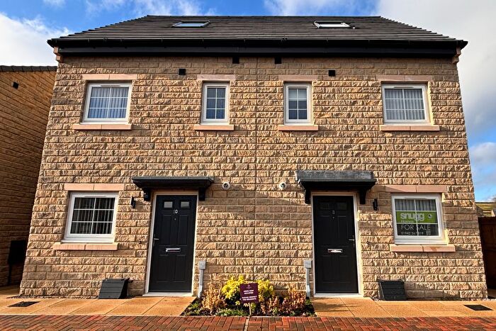 3 Bedroom Semi-Detached House For Sale In Lords Close, Giggleswick, BD24