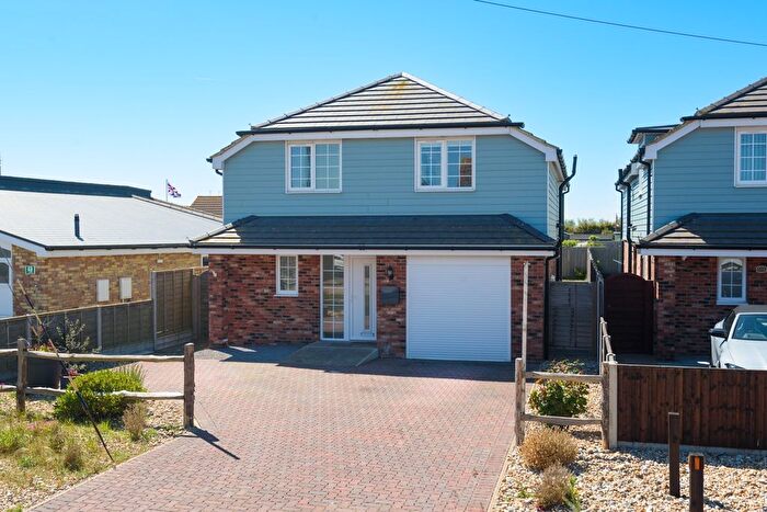 4 Bedroom Detached House For Sale In Roberts Road, Greatstone, New Romney, TN28